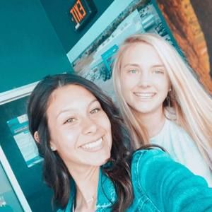 Meet your Posher, Kenzi